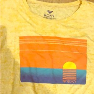 Cropped Roxy tee- Medium